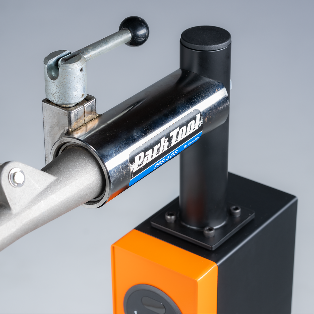 Dual Bike Lift for Park Tool® Clamp Chuck