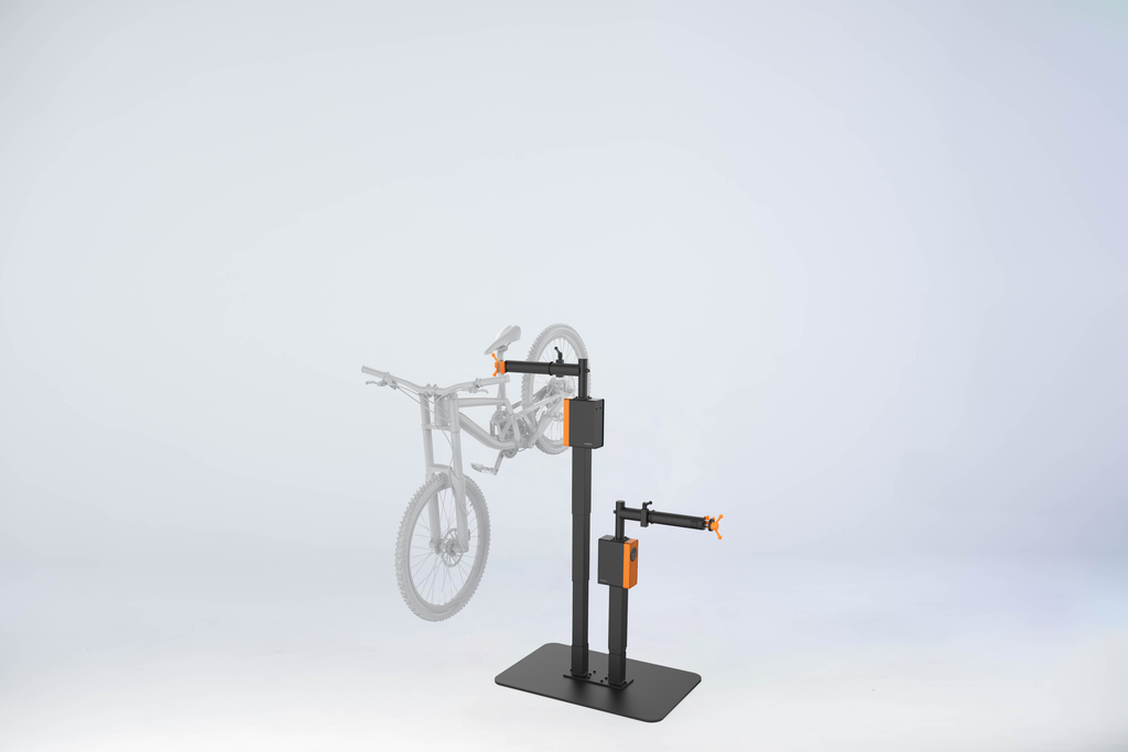 Dual Bike Lift for Professional Clamps
