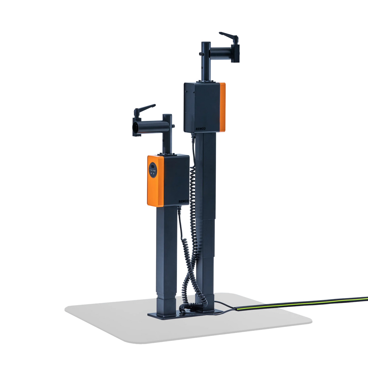 Dual Bike Lift with Feedback Sports Pro-Elite Commercial Clamp